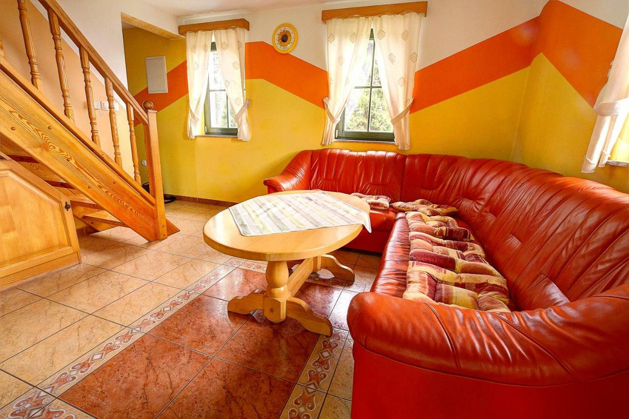 Apartment Sara Vitanje ภายนอก รูปภาพ